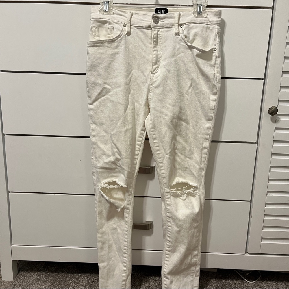 BDG Urban Outfitters White High Rise Cropped Skinny Jeans - Picture 2 of 7
